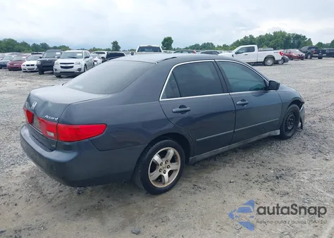 2005 Honda Accord 2.4 Lx z USA, uszkodzony, nr VIN 3HGCM56425G709400
